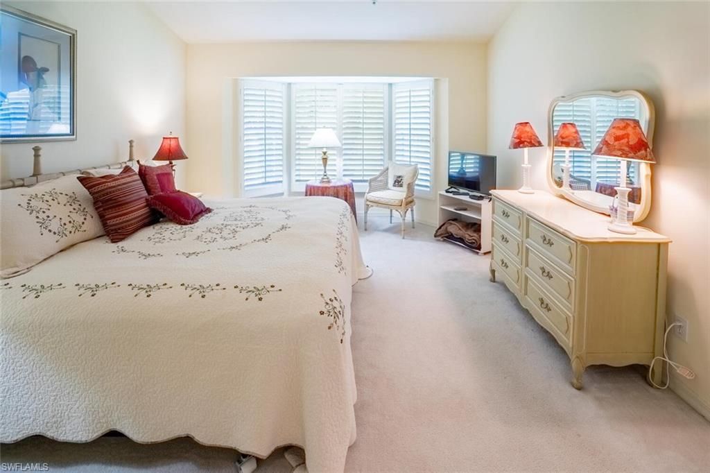 8500 Mystic Greens Way, Unit 5-505, Naples, FL 34113 Photo