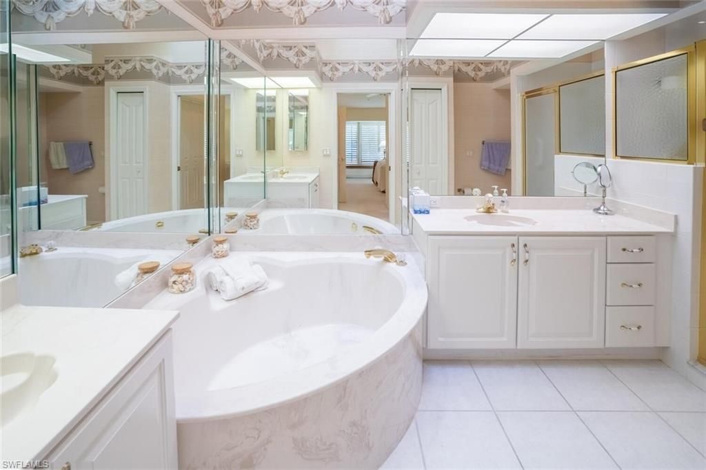 8500 Mystic Greens Way, Unit 5-505, Naples, FL 34113 Photo