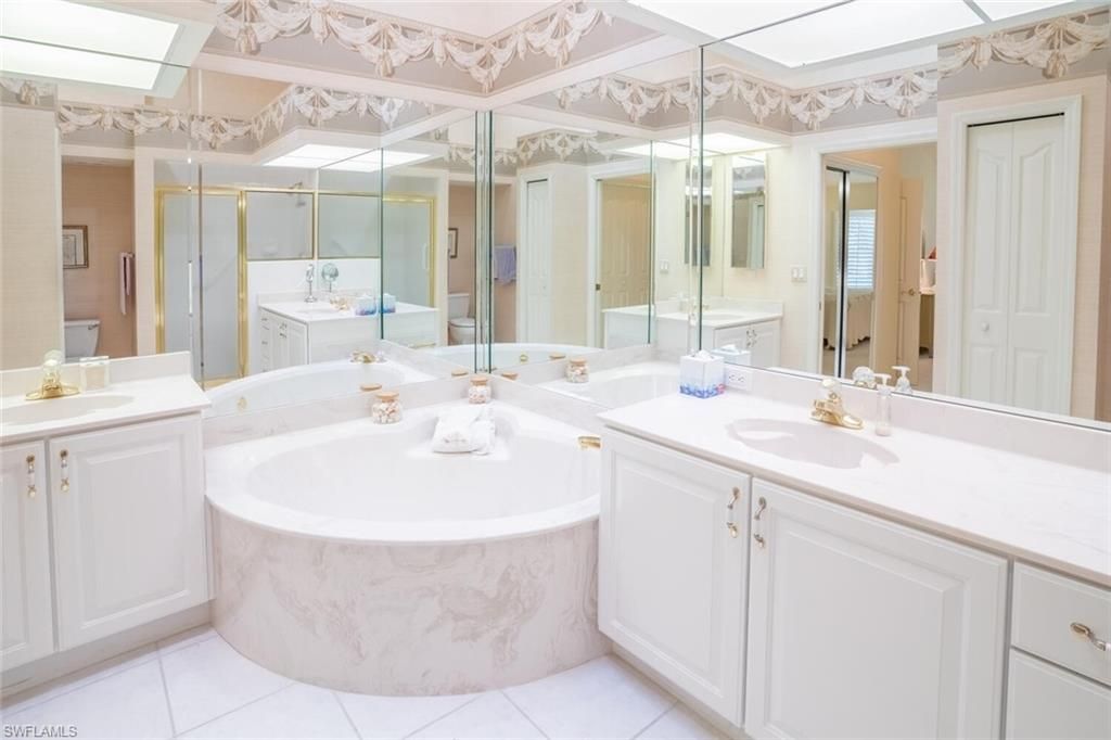 8500 Mystic Greens Way, Unit 5-505, Naples, FL 34113 Photo