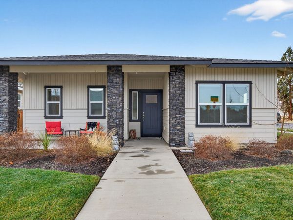 559 NW Rimrock Court, Redmond, OR 97756