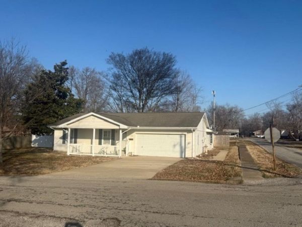 410 Red Howerton St Street, Carterville, IL 62918