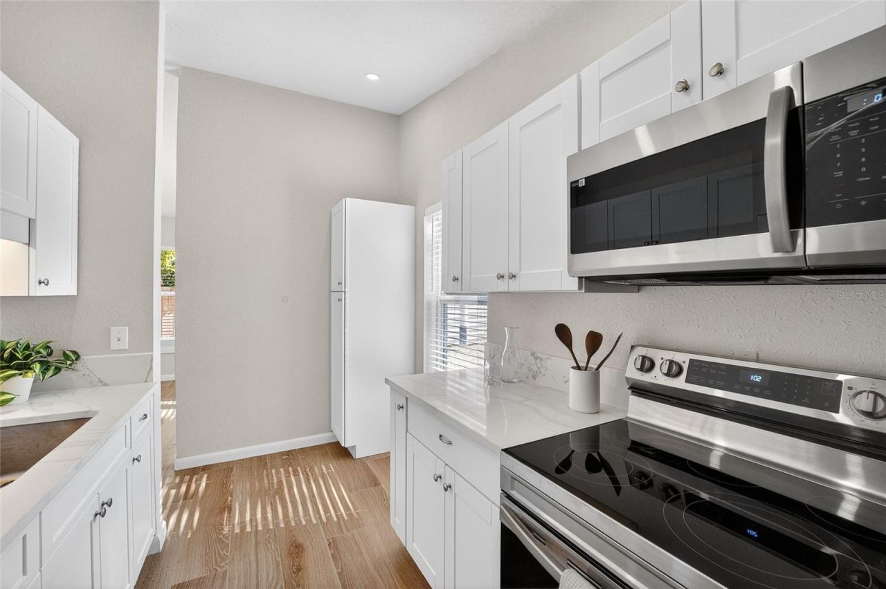 2547 Loma Linda Street, Sarasota, FL 34239 Photo