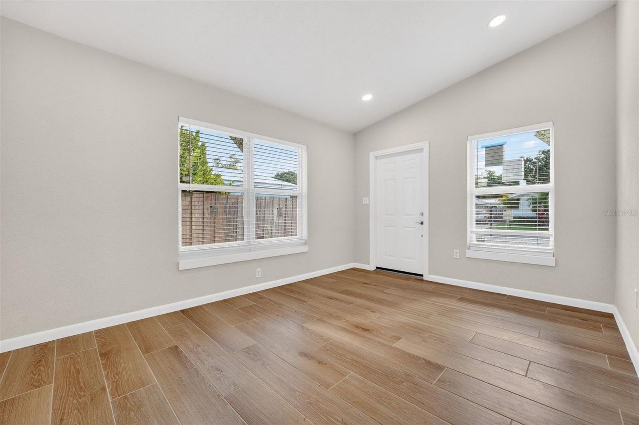 2547 Loma Linda Street, Sarasota, FL 34239 Photo