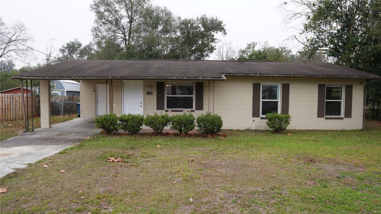 27200 Fernery Avenue, Brooksville, FL 34602 Main Photo