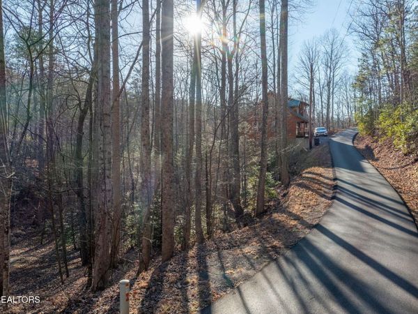 Lot 1458 Beach Front Drive, Sevierville, TN 37876