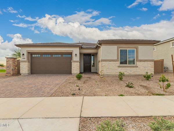15793 W BRONCO Trail, Surprise, AZ 85387