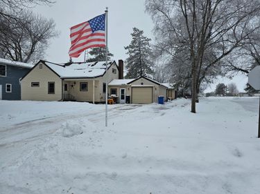 204 S Dayton Avenue, Parkers Prairie, MN 56361