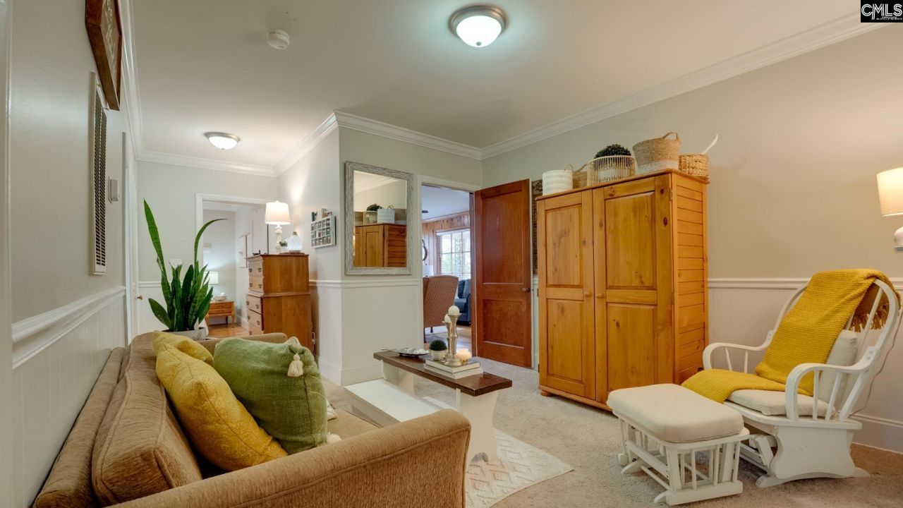 127 S Pine Street Photo 11