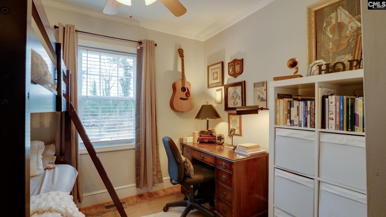 127 S Pine Street Photo 15