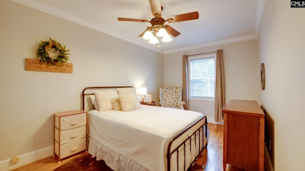 127 S Pine Street Photo 17