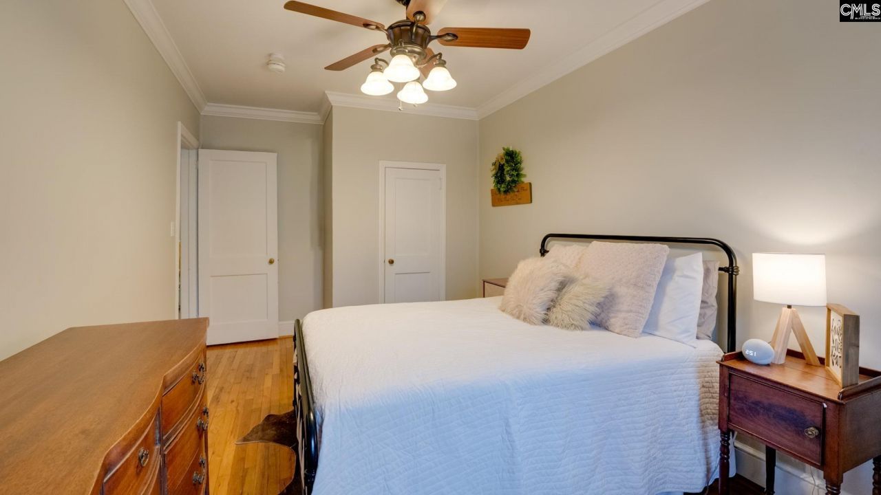 127 S Pine Street Photo 18