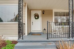 127 S Pine Street photo 4