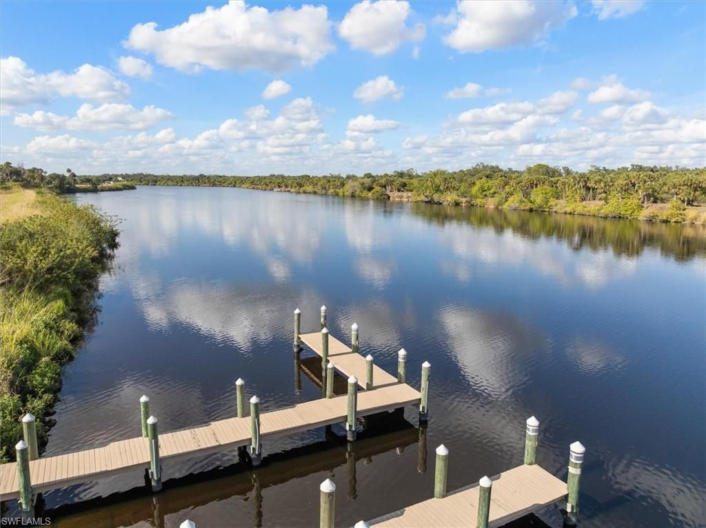 2029 Silk Bay Blvd, Alva, FL 33920 Photo