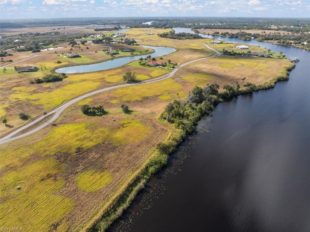 2029 Silk Bay Blvd, Alva, FL 33920 Photo