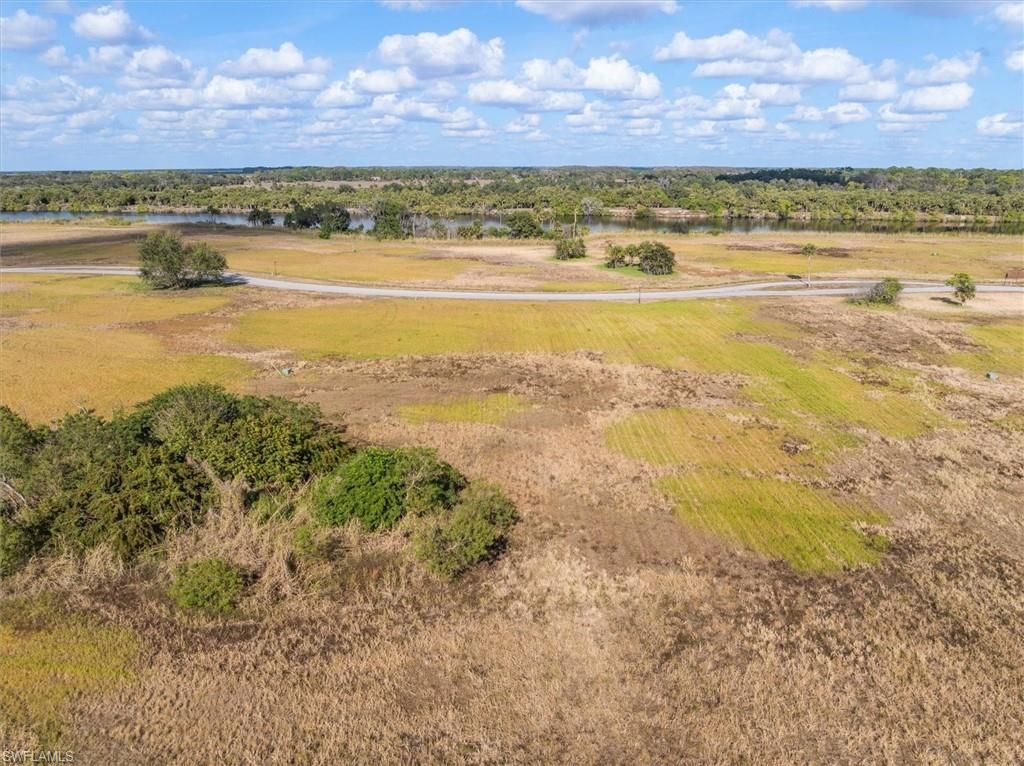 2029 Silk Bay Blvd, Alva, FL 33920 Photo