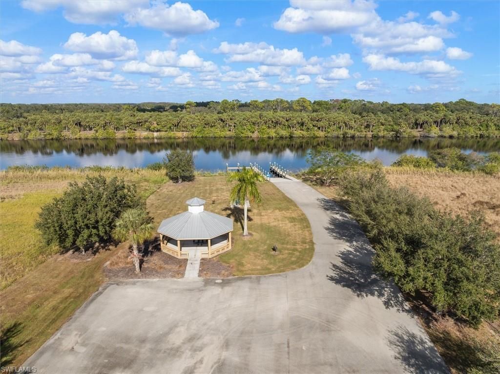 2029 Silk Bay Blvd, Alva, FL 33920 Photo