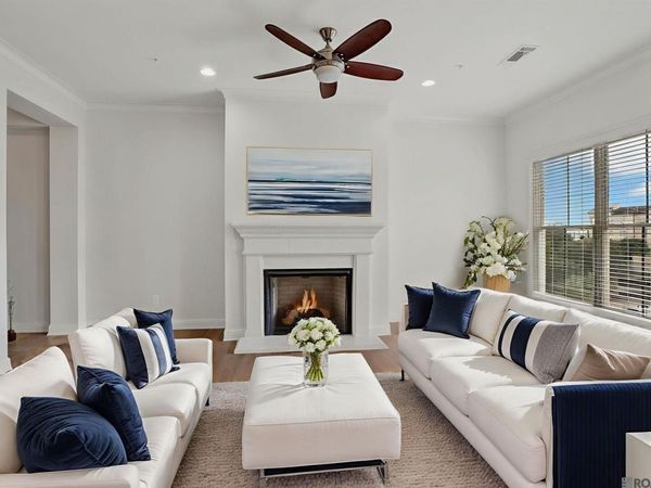 998 Stanford Ave, Unit #402, Baton Rouge, LA 70808