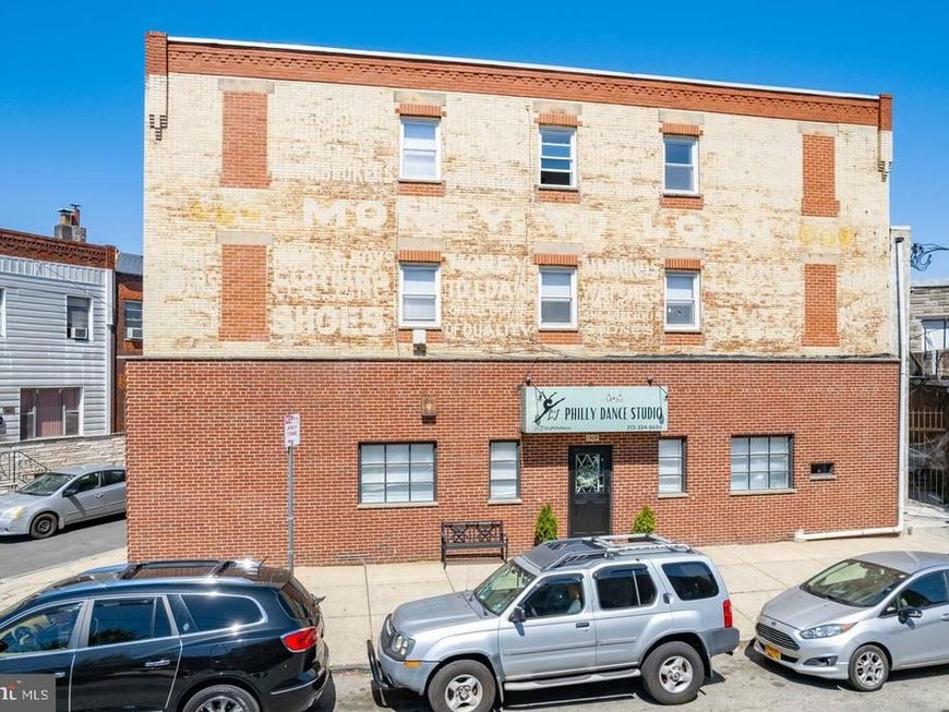 2541 S Clarion Street, Philadelphia, PA 19148 Main Photo