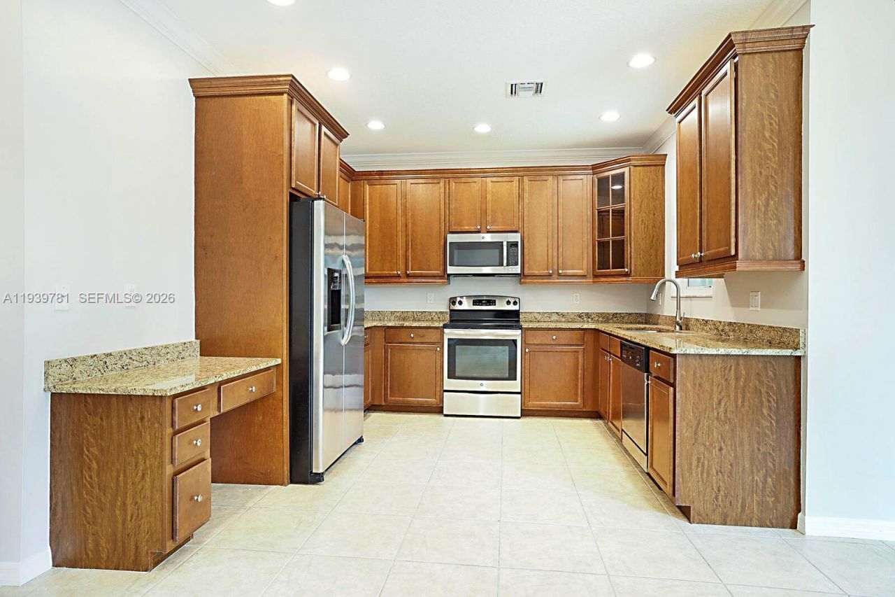 4631 Mediterranean Cir , Palm Beach Gardens, FL 33418 Photo