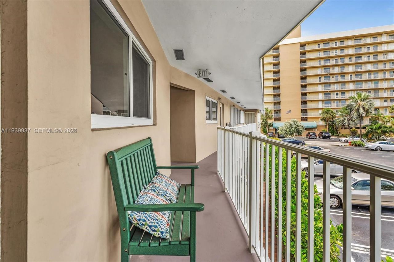 2501 N Ocean Blvd, Unit 18, Pompano Beach, FL 33062 Photo