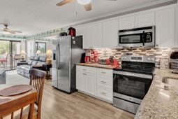 9600 Shore Dr. photo 4