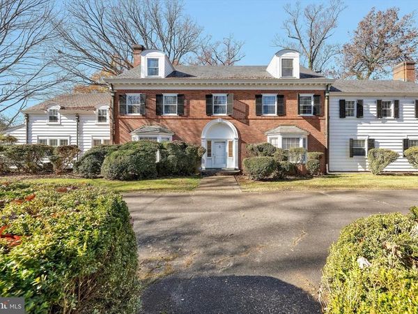 934 COMMANDER DRIVE, ROANOKE, VA 24019