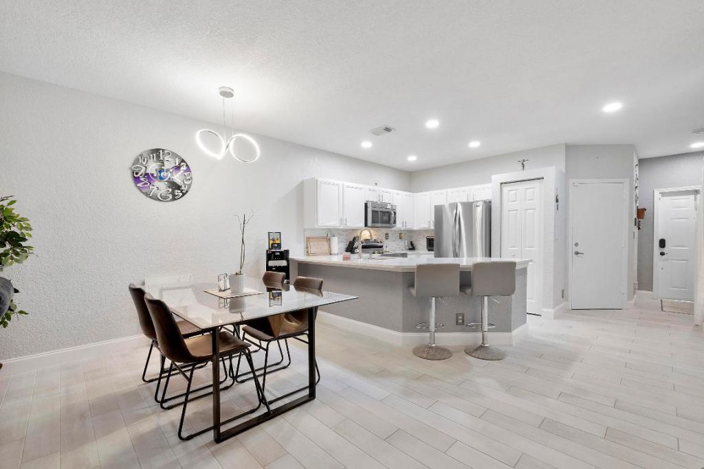 1515 Buckingham Avenue, Unit 1515, Wellington, FL 33414 Photo