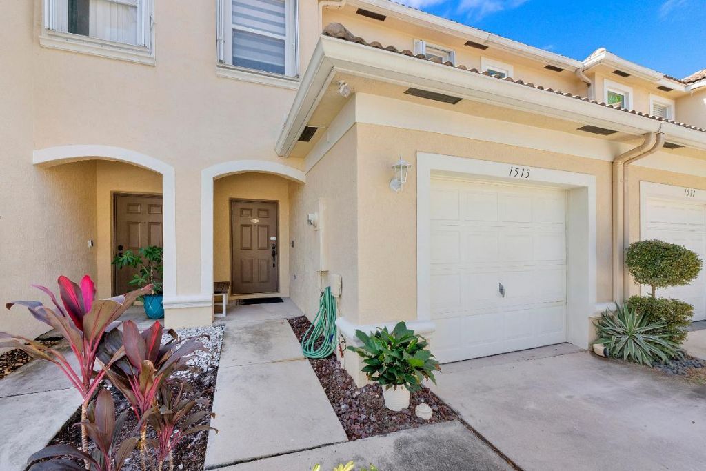 1515 Buckingham Avenue, Unit 1515, Wellington, FL 33414 Photo