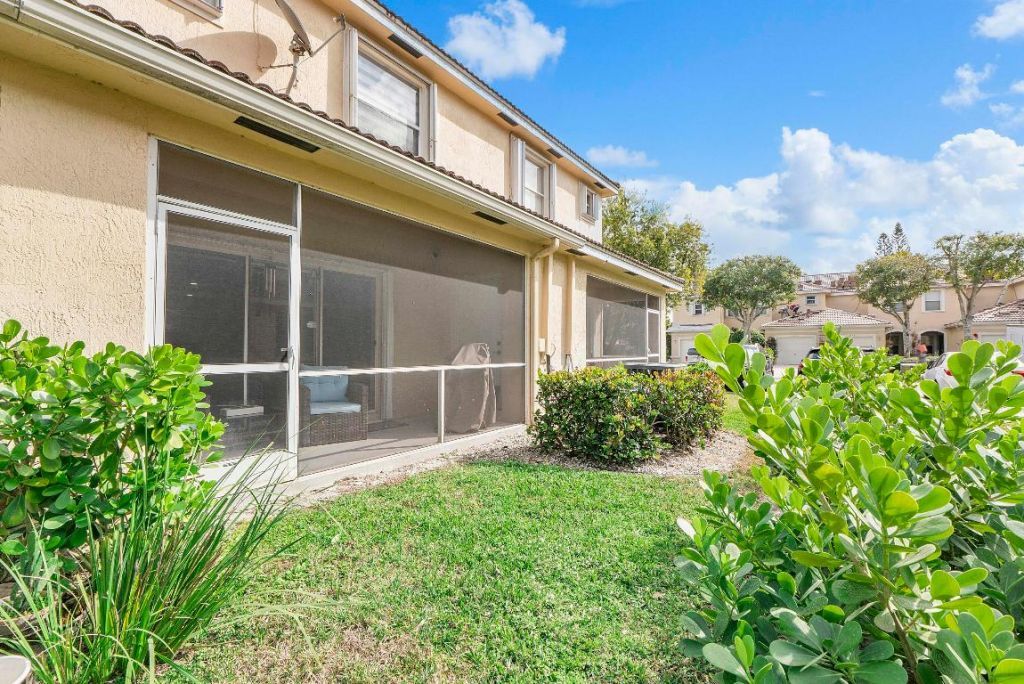 1515 Buckingham Avenue, Unit 1515, Wellington, FL 33414 Photo