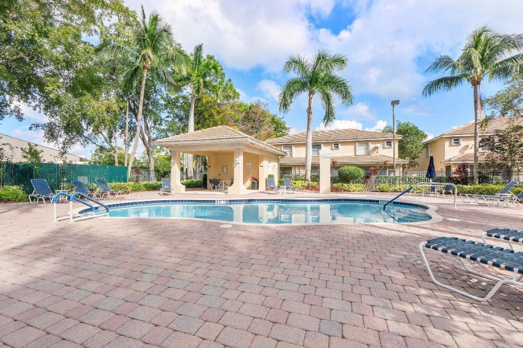 1515 Buckingham Avenue, Unit 1515, Wellington, FL 33414 Photo