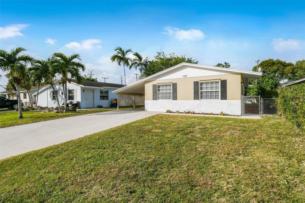 1227 Cherokee Street, Jupiter, FL 33458 Photo