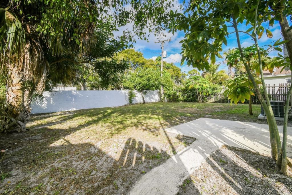 1227 Cherokee Street, Jupiter, FL 33458 Photo