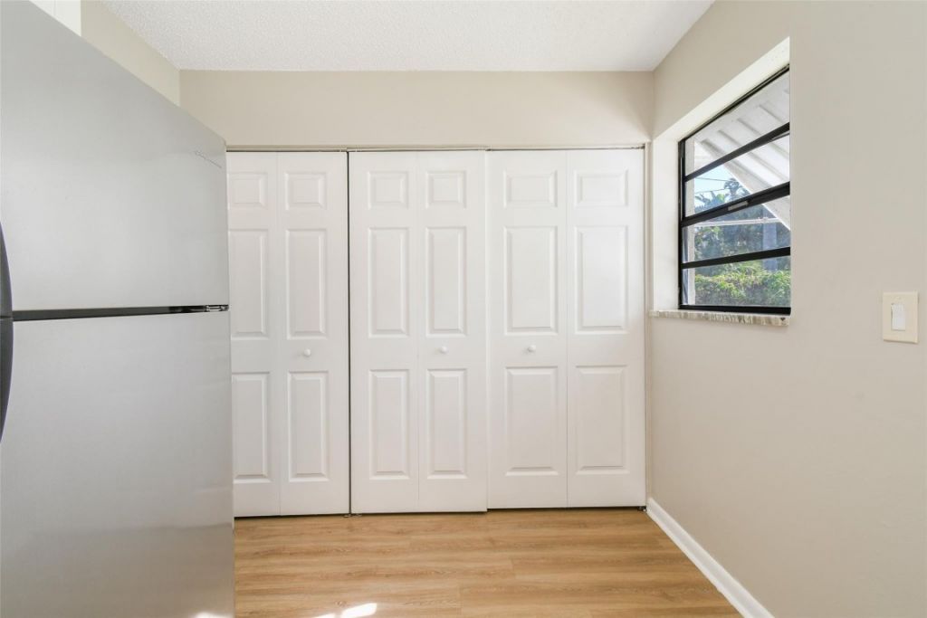 516 SW Buswell Avenue, Port Saint Lucie, FL 34983 Photo