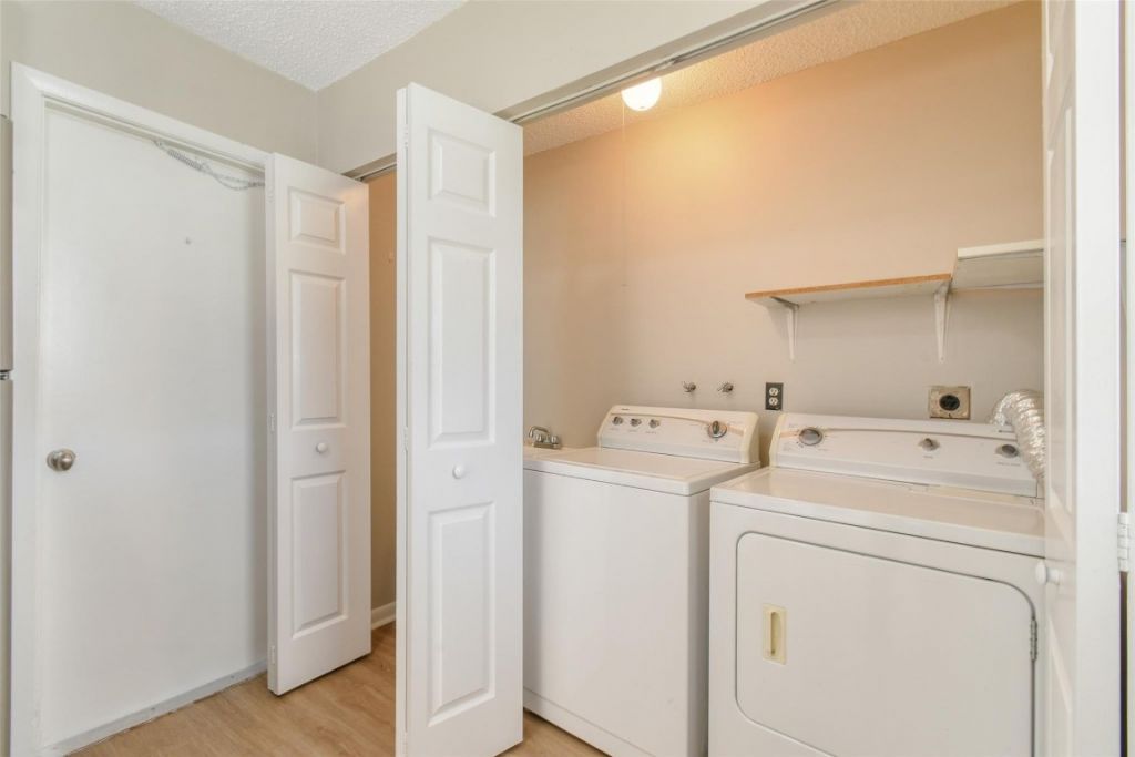 516 SW Buswell Avenue, Port Saint Lucie, FL 34983 Photo