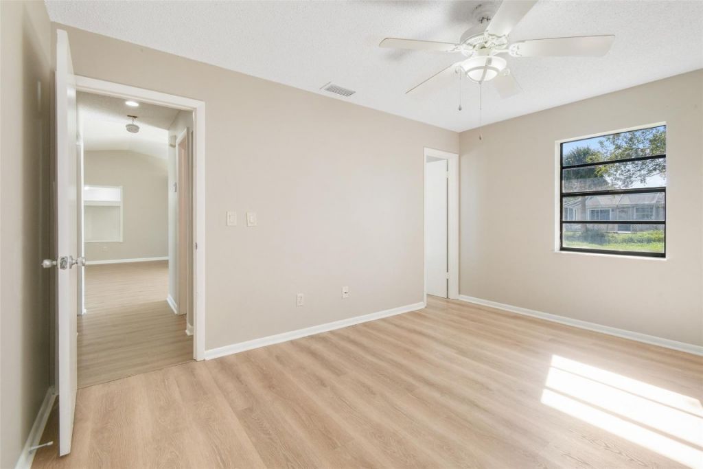 516 SW Buswell Avenue, Port Saint Lucie, FL 34983 Photo