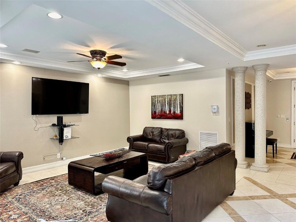 533 NE 3rd Ave, Unit 401, Fort Lauderdale, FL 33301 Photo