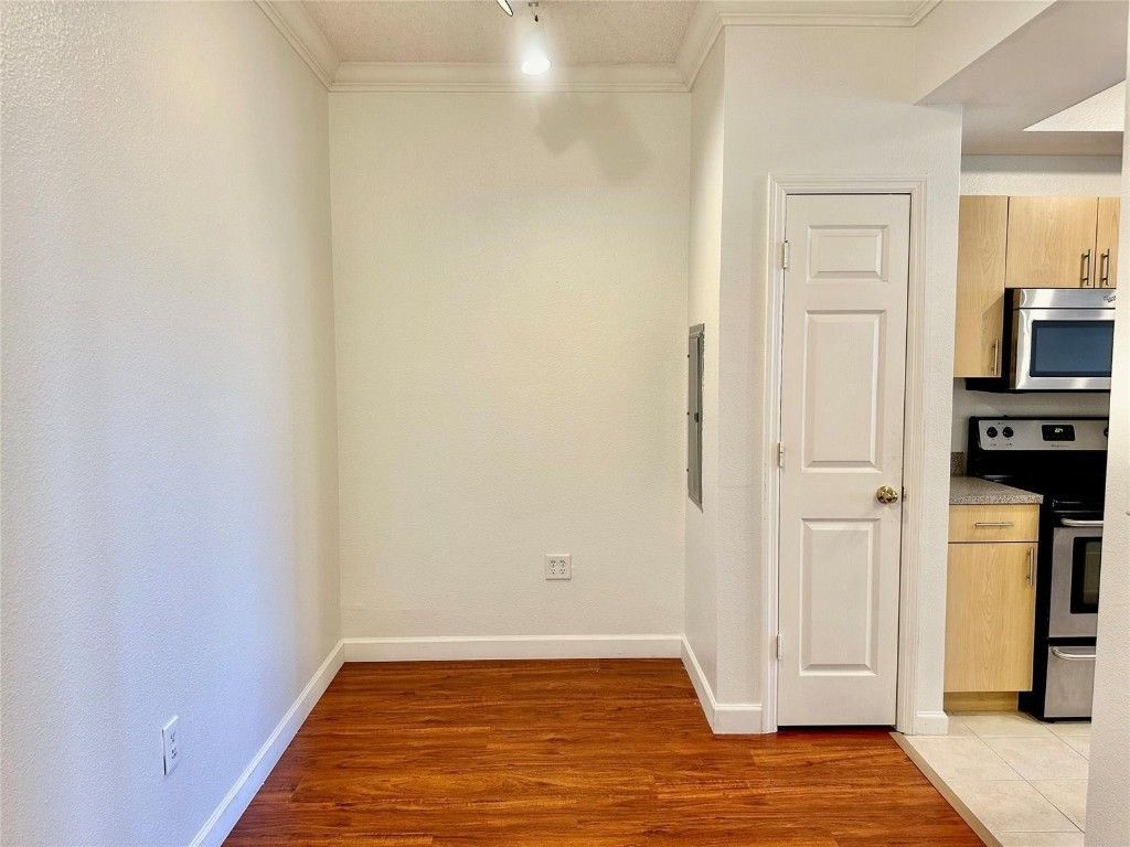 533 NE 3rd Ave, Unit 401, Fort Lauderdale, FL 33301 Photo