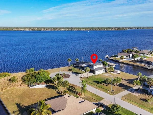 2440 QUAIL TERRACE, PORT CHARLOTTE, FL 33981