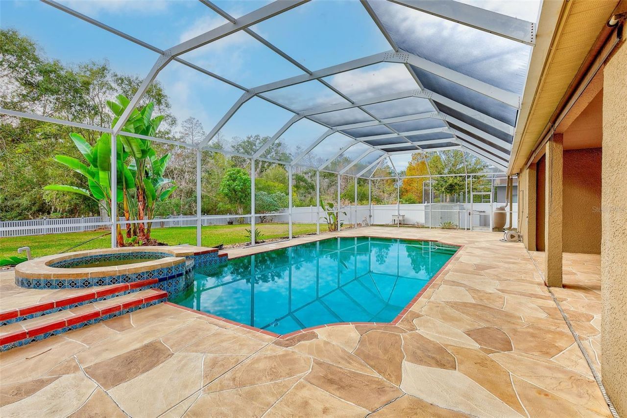 5516 Garden Arbor Drive, Lutz, FL 33558 Photo