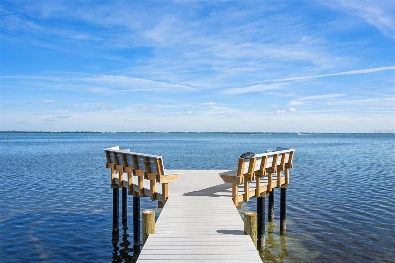 5260 Gulf Of Mexico Drive, Unit 403, Longboat Key, FL 34228 Photo