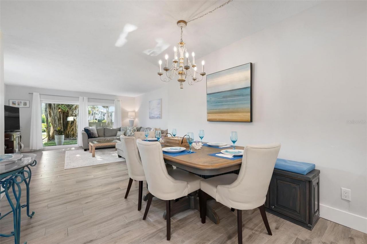 5260 Gulf Of Mexico Drive, Unit 403, Longboat Key, FL 34228 Photo