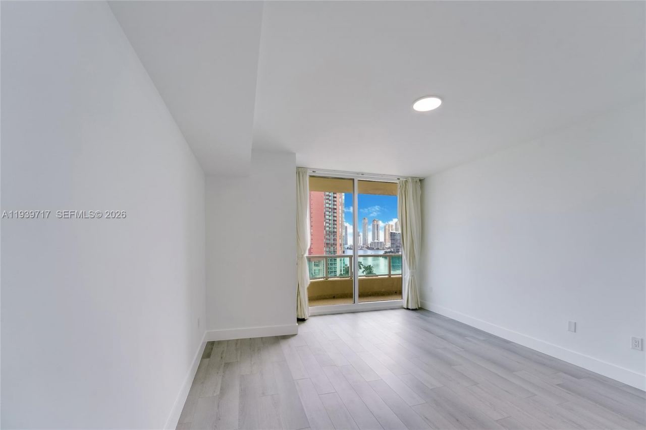 3340 NE 190th St, Unit 1102, Aventura, FL 33180 Photo