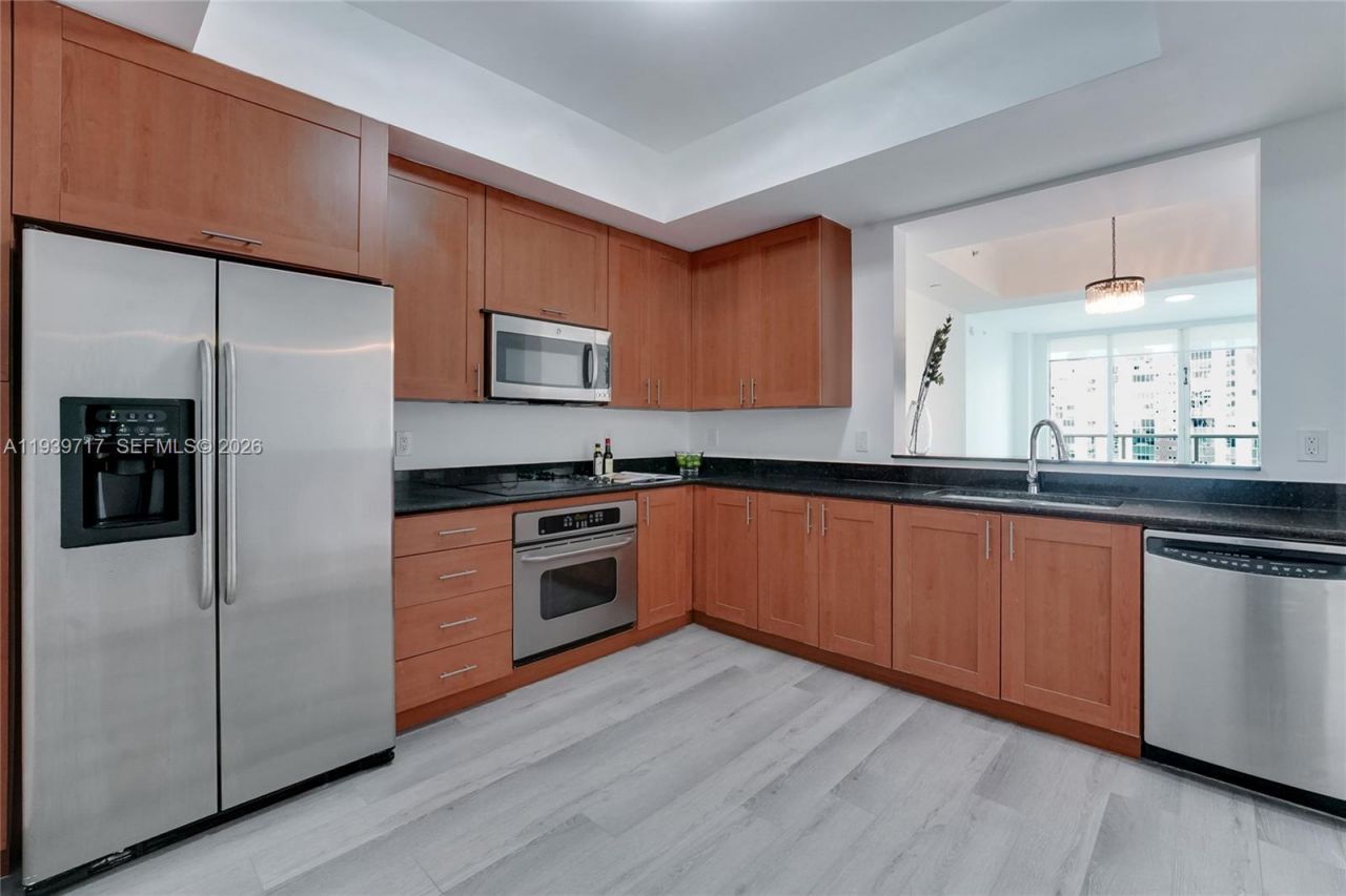 3340 NE 190th St, Unit 1102, Aventura, FL 33180 Photo