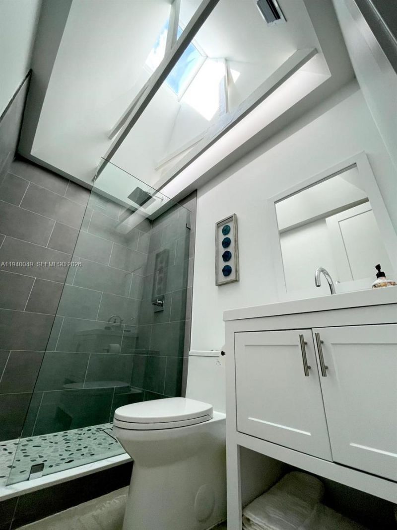 96180 Overseas Hwy, Unit 1, Key Largo, FL 33037 Photo