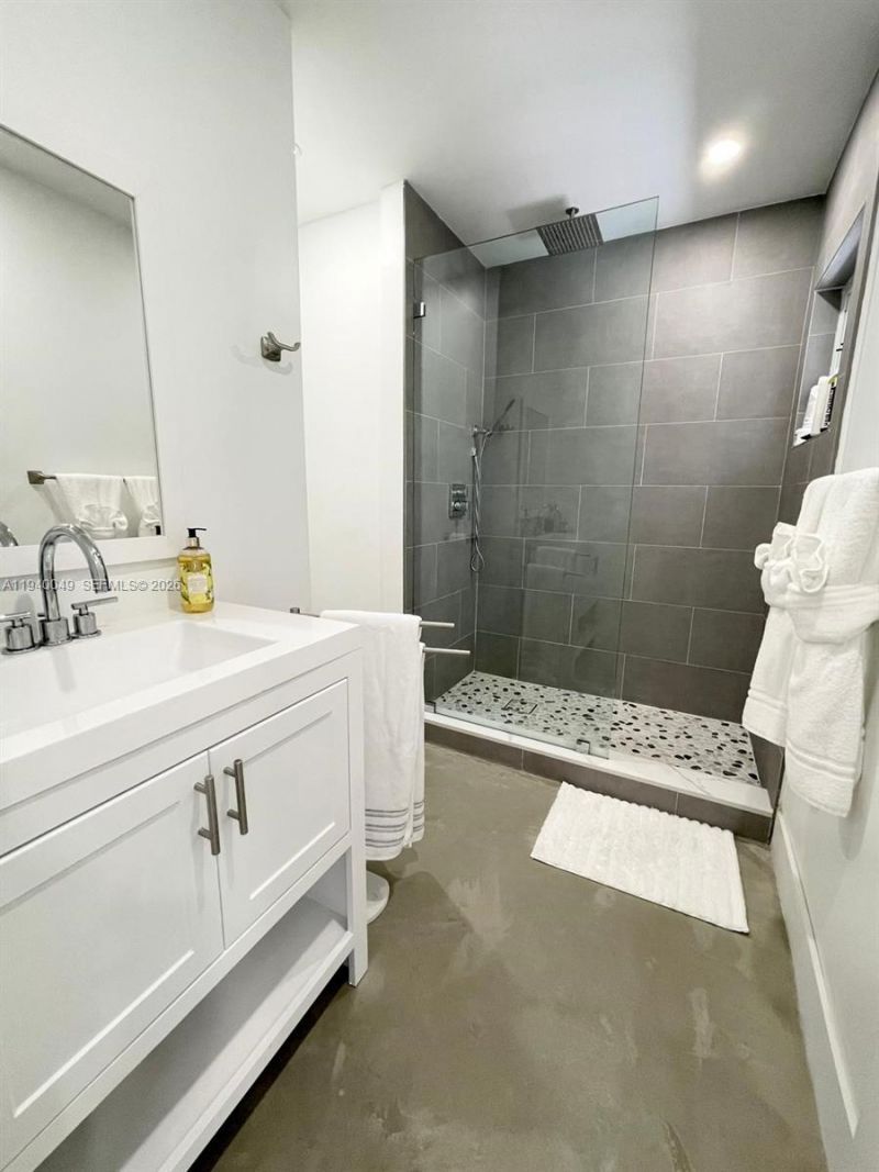 96180 Overseas Hwy, Unit 1, Key Largo, FL 33037 Photo