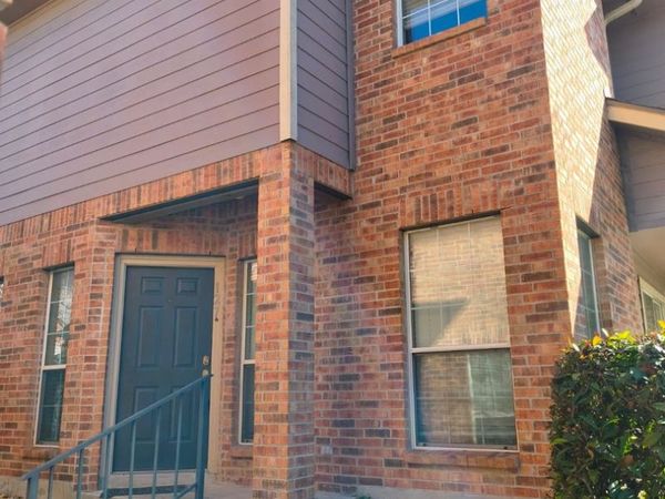 127 Chapel Hill Cir, San Antonio, TX 78040