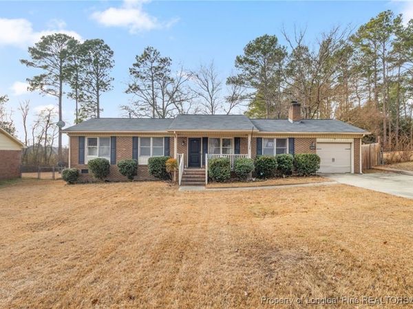 6654 Vaughn Road, Fayetteville, NC 28304