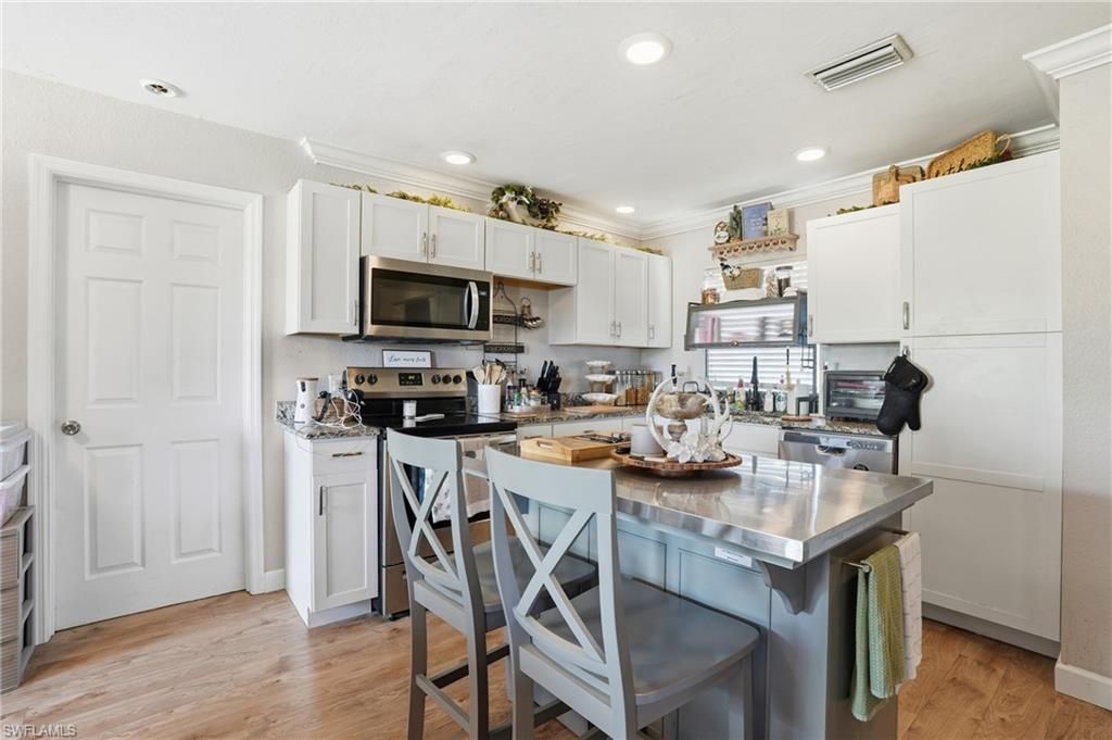 4251 Island Cir, Unit 7, Fort Myers, FL 33919 Photo