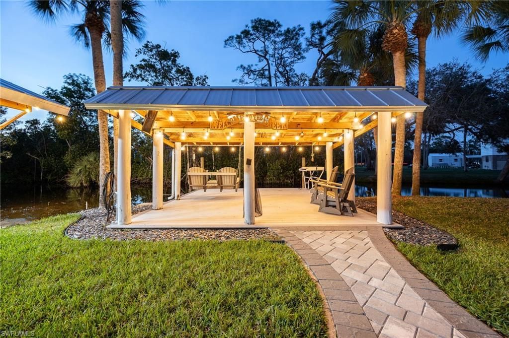 15630 Roberts Ln, Fort Myers, FL 33908 Photo