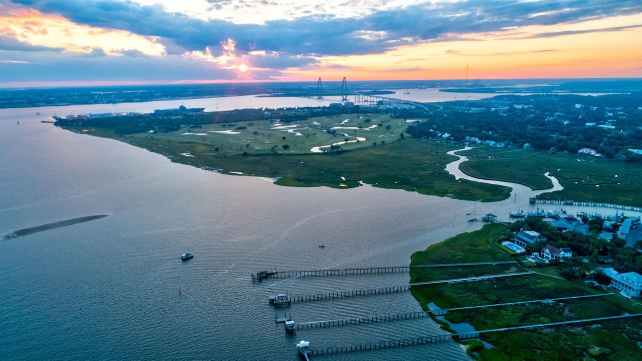 108 Beach Street Photo 9